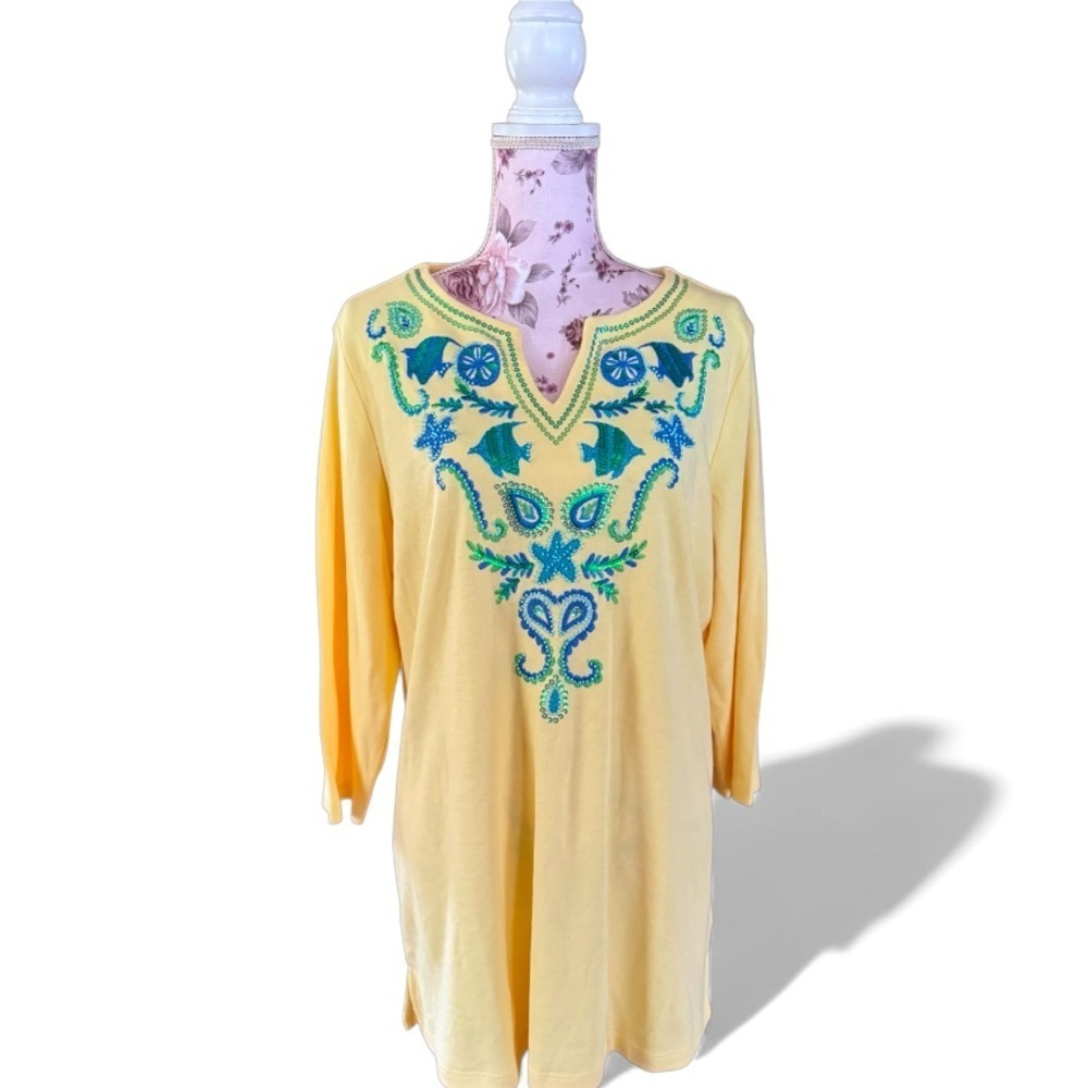 Vintage Quacker  Factory Embroidered Sequin Fish Tunic Top
